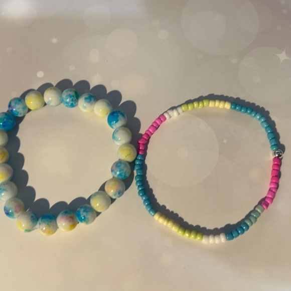 (Set of 2) 1 Glass Bead Bracelet + Seed bead bracelet in cotton candy color hues - Picture 3 of 3